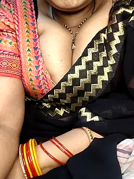 Snapshot of Hot__bhabhi_99 chatting on June 16, 2026, 3:53 am Hot bhabhi 99 online show from June 16, 2026, 3:53 am