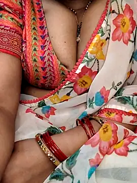 Snapshot of Hot__bhabhi_99 chatting on June 19, 2026, 3:44 am Hot bhabhi 99 online show from June 19, 2026, 3:44 am