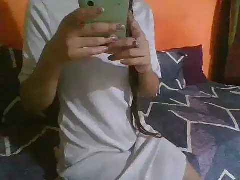 Snapshot of hey_mishtidoll chatting on July 26, 2026, 4:53 am hey mishtidoll online show from July 26, 2026, 4:53 am