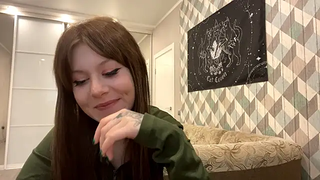 Snapshot of RebelKitsune chatting on October 1, 2025, 5:13 am RebelKitsune online show from October 1, 2025, 5:13 am