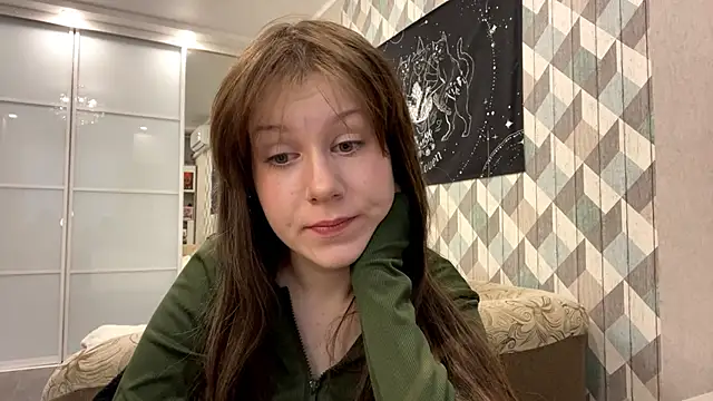 Snapshot of RebelKitsune chatting on October 27, 2025, 5:44 am RebelKitsune online show from October 27, 2025, 5:44 am