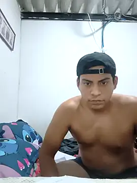 Snapshot of payolo chatting on February 4, 2026, 7:09 pm payolo online show from February 4, 2026, 7:09 pm