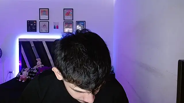 Snapshot of Sebasxxl12 chatting on October 18, 2025, 1:34 pm Sebasxxl12 online show from October 18, 2025, 1:34 pm