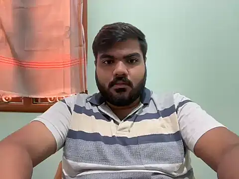 Romeo Sam2 online show from October 22, 2025, 4:46 am