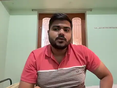 Romeo Sam2 online show from November 26, 2025, 9:32 am