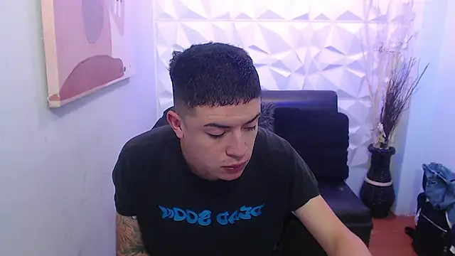 Adam Blaze online show from September 30, 2025, 4:23 pm