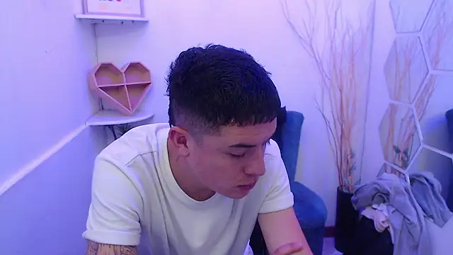 Adam Blaze online show from October 2, 2025, 6:04 pm