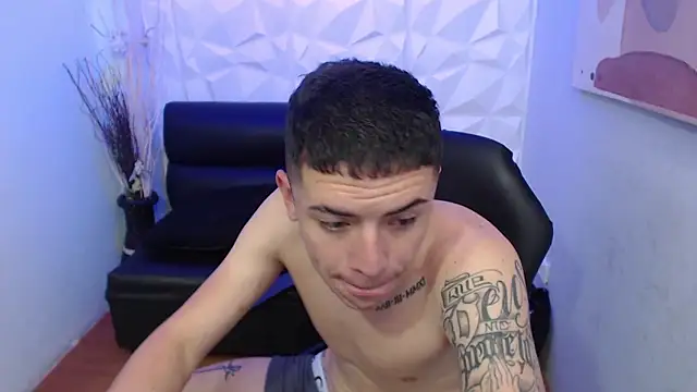 Adam Blaze online show from October 29, 2025, 6:20 pm