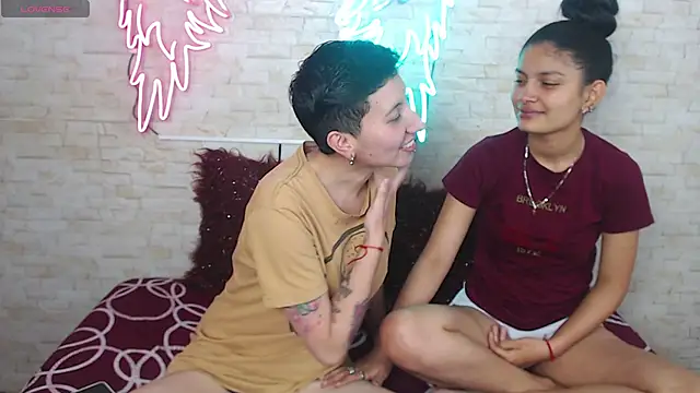 Gaby and Mei online show from October 16, 2025, 4:24 am