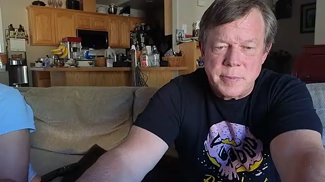 TheMatureCouple online show from May 7, 2026, 11:54 pm