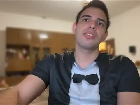  Djonson  online show from September 29, 2025, 5:07 pm