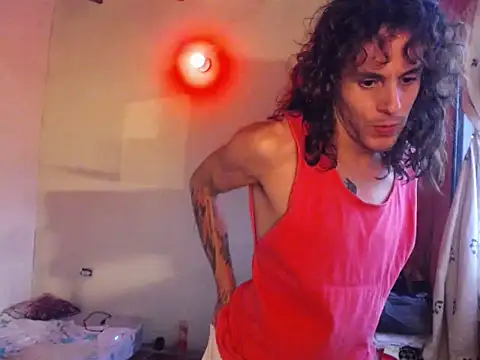 monroedelrey online show from October 19, 2025, 9:59 pm