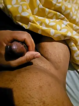 Snapshot of Hotboy-534 chatting on October 4, 2025, 5:49 am Hotboy-534 online show from October 4, 2025, 5:49 am