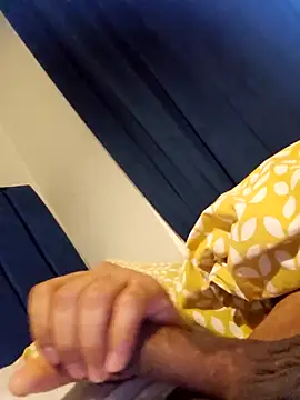 Snapshot of Hotboy-534 chatting on November 4, 2025, 7:07 am Hotboy-534 online show from November 4, 2025, 7:07 am