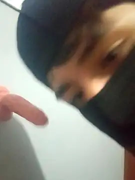 Balaclavaboys online show from November 9, 2025, 11:14 pm