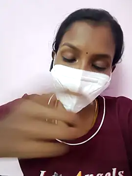 Snapshot of Tamil_Monika chatting on November 4, 2025, 10:20 pm Tamil Monika online show from November 4, 2025, 10:20 pm