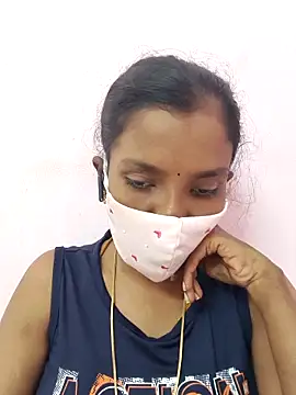 Tamil Monika online show from December 19, 2025, 6:42 am