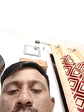 Snapshot of SlipperyRebound0 chatting on November 2, 2025, 2:19 pm SlipperyRebound0 online show from November 2, 2025, 2:19 pm