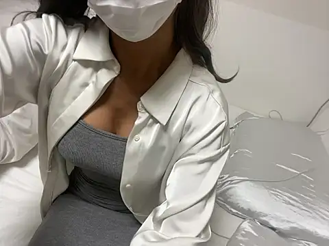 Toriyufu online show from December 2, 2025, 9:32 pm