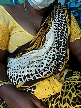 Snapshot of Tamilselviroja- chatting on March 2, 2026, 2:57 pm Tamilselviroja- online show from March 2, 2026, 2:57 pm