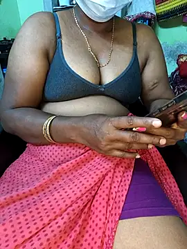 Snapshot of Tamilselviroja- chatting on March 20, 2026, 3:39 pm Tamilselviroja- online show from March 20, 2026, 3:39 pm