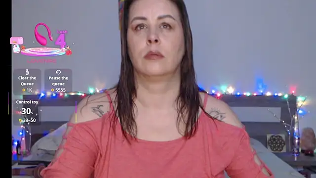 1Felicity1 online show from October 6, 2025, 3:48 am