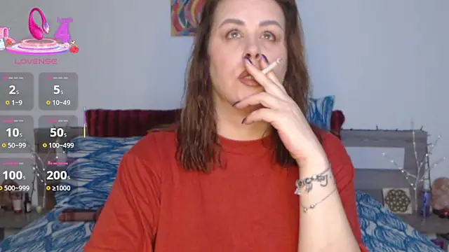 1Felicity1 online show from October 14, 2025, 4:57 am