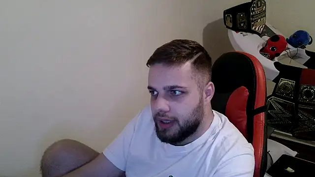 Snapshot of KingAdonisss chatting on October 26, 2025, 2:34 pm KingAdonisss online show from October 26, 2025, 2:34 pm