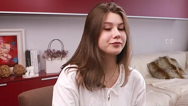 Snapshot of MondoNeko chatting on October 1, 2025, 8:09 am MondoNeko online show from October 1, 2025, 8:09 am