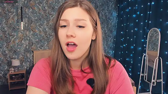 MondoNeko online show from December 18, 2025, 7:14 am