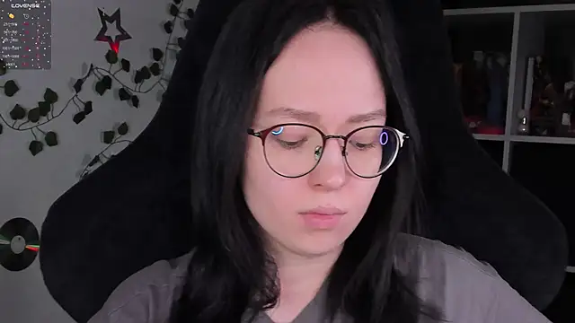 Snapshot of power_robynn chatting on October 16, 2025, 3:57 pm power robynn online show from October 16, 2025, 3:57 pm