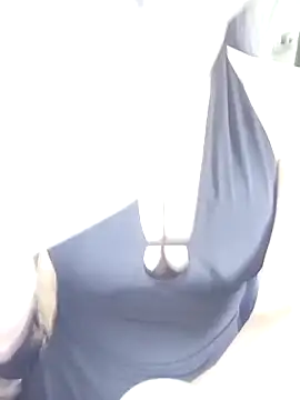 Snapshot of BiCute688 chatting on February 9, 2026, 1:04 pm BiCute688 online show from February 9, 2026, 1:04 pm