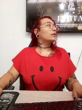 Snapshot of rojita-rojita chatting on October 26, 2025, 12:44 pm rojita-rojita online show from October 26, 2025, 12:44 pm