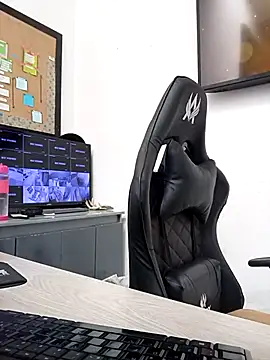 Snapshot of rojita-rojita chatting on October 29, 2025, 12:51 pm rojita-rojita online show from October 29, 2025, 12:51 pm