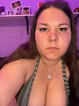 Flora66666 online show from April 3, 2026, 11:14 pm