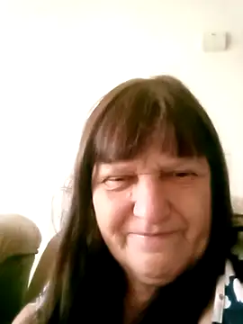 Apeesynka55211 online show from October 12, 2025, 6:56 am