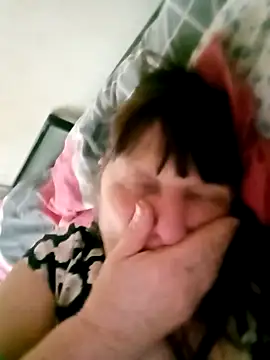 Apeesynka55211 online show from November 17, 2025, 10:21 am