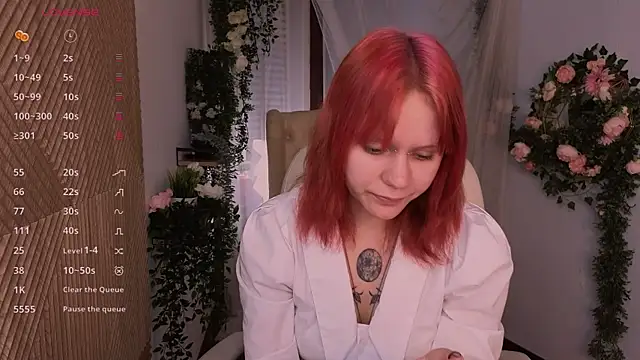 kitten murray  online show from October 7, 2025, 5:26 am