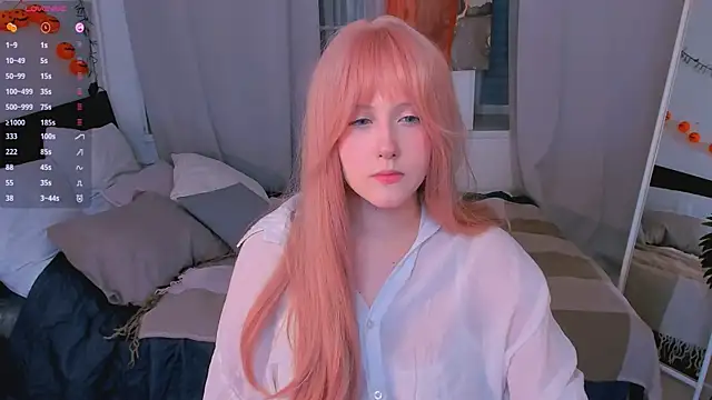 DelilahTaylor online show from November 1, 2025, 6:26 am