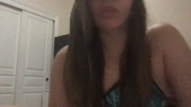 bunnygorl12 online show from October 29, 2025, 6:04 am