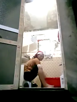 Snapshot of mntzz88 chatting on October 21, 2025, 3:29 am mntzz88 online show from October 21, 2025, 3:29 am