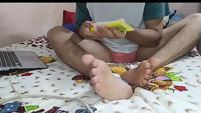 ThiagoDeseo online show from November 9, 2025, 8:18 pm