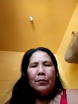 Snapshot of milagrose_rose chatting on December 5, 2025, 1:58 am milagrose rose online show from December 5, 2025, 1:58 am