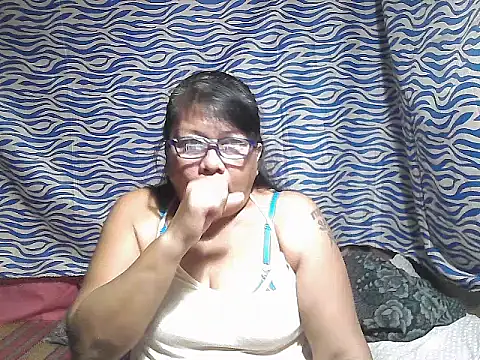 Snapshot of joy_cute chatting on October 15, 2025, 12:00 am joy cute online show from October 15, 2025, 12:00 am