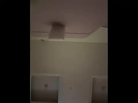 xiaowan x online show from December 22, 2025, 8:11 am