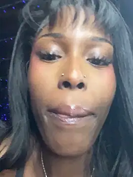 Snapshot of StarElexis chatting on October 27, 2025, 3:43 am StarElexis online show from October 27, 2025, 3:43 am