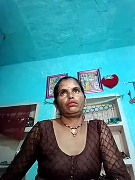 Mohni cute online show from October 6, 2025, 2:31 am