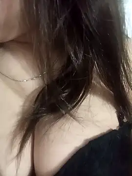 Snapshot of ZingCii chatting on October 12, 2025, 5:06 am ZingCii online show from October 12, 2025, 5:06 am