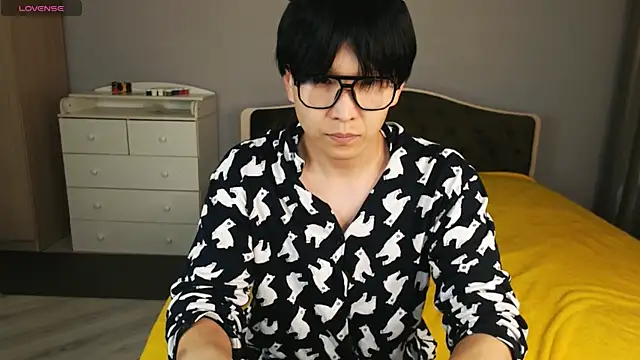 Snapshot of KaiChicken chatting on May 15, 2026, 6:26 pm KaiChicken online show from May 15, 2026, 6:26 pm