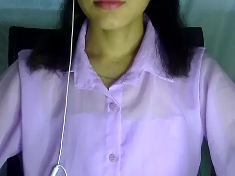Snapshot of Shazi_1 chatting on June 18, 2026, 4:11 pm Shazi 1 online show from June 18, 2026, 4:11 pm